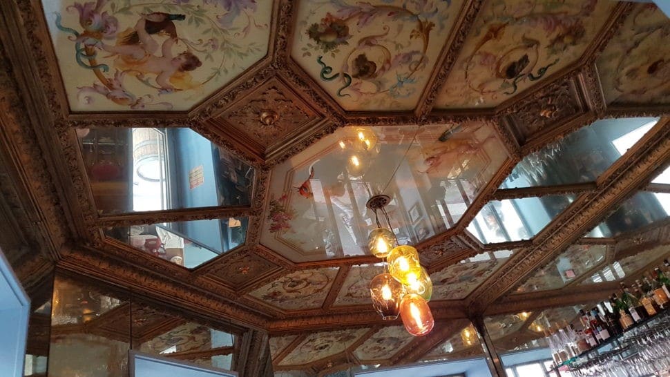 Photo d'illustration de l'article sur le bistrot Les Sardignac par Pierre d'Ornano Aeternus.fr